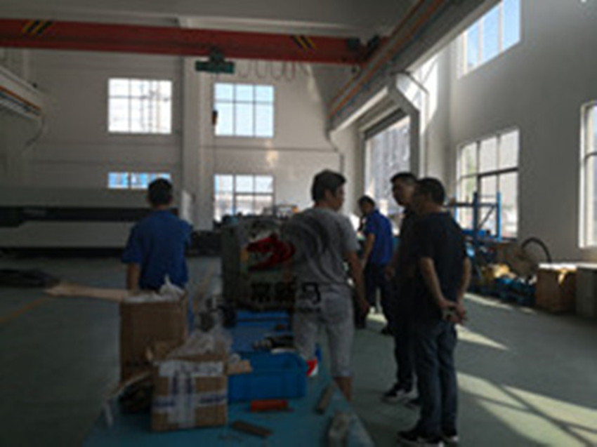 2461538097225618.jpg 定位中_副本.jpg